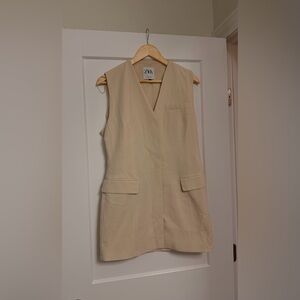 ZARA Cream Sleeveless Tailored Vest